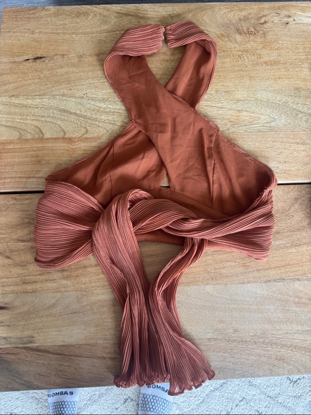 Doe & Rae Rust-Orange Pleated Halter Crop Top - Picture 4 of 5